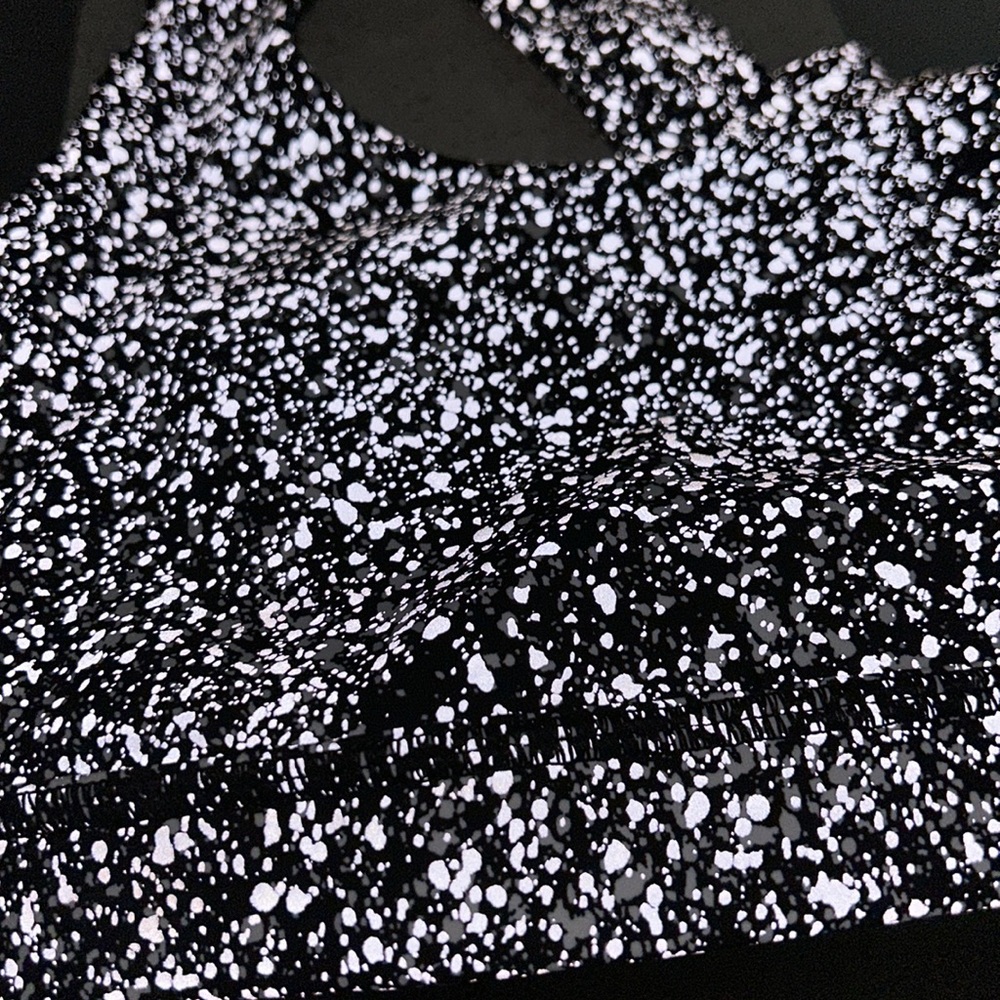 Lululemon special edition reflective running bra. NWT. Never worn size 4. - Picture 3 of 3